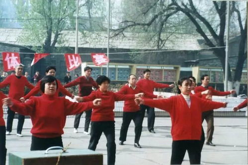 介休紡織廠60年懷舊圖片展文藝演出，看哭很多人